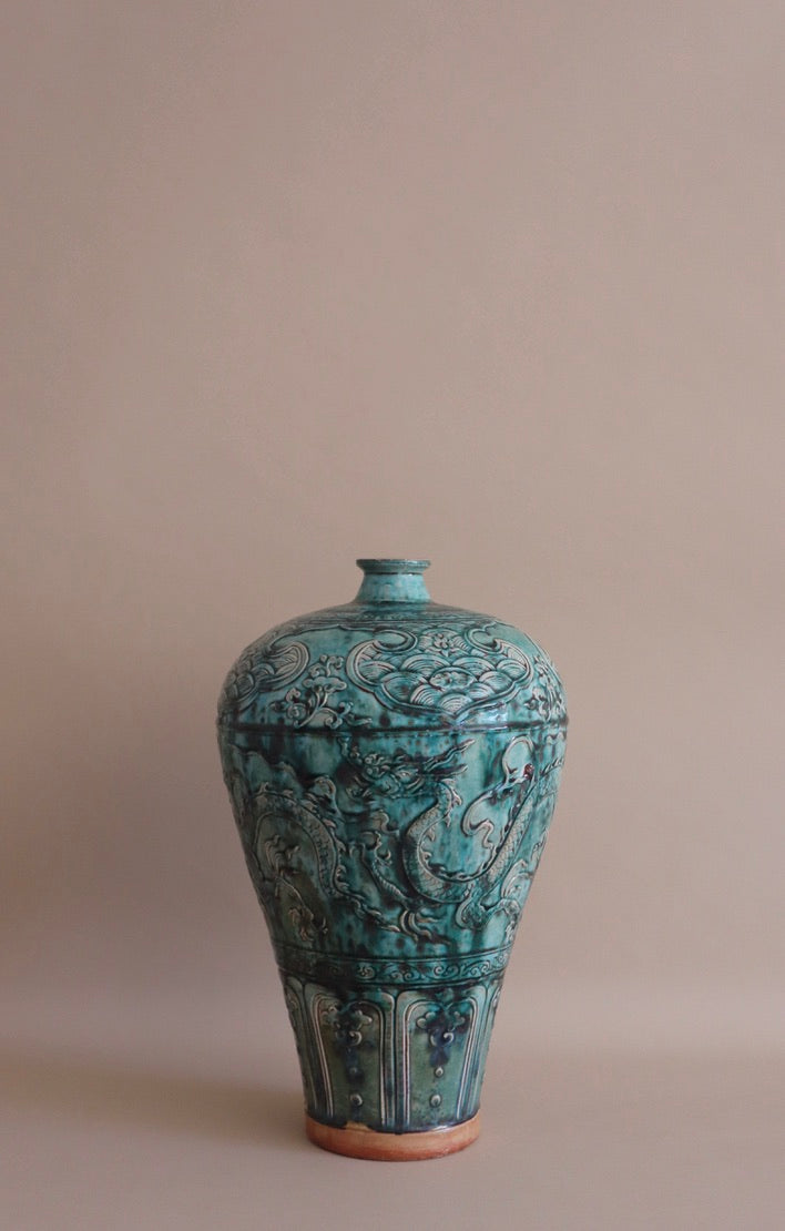 1950s Large Chinese Dragon Decorated Turquoise Vase