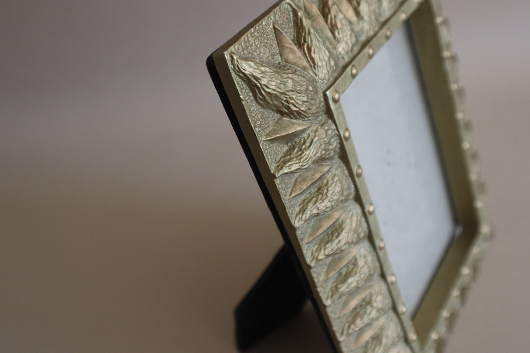 Vintage 90s Gold Resin Sun Frame