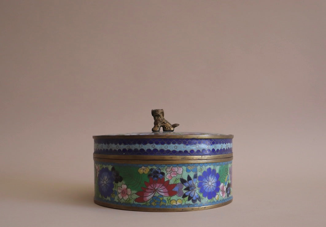 Antique Cloisonné Round Lidded Box With Foo Dog Finial