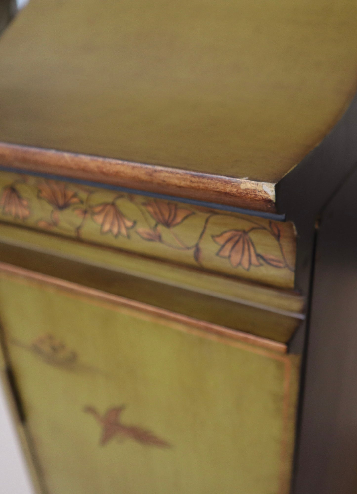 Early 21st Century Chinoiserie Green Asian Hutch Cabinet