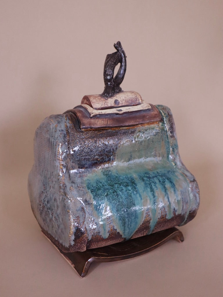 Vintage Handmade Studio Pottery Lidded Box