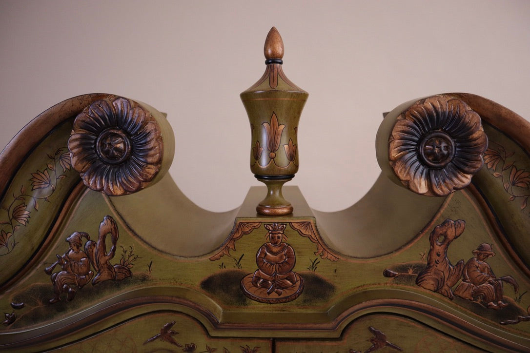 Early 21st Century Chinoiserie Green Asian Hutch Cabinet