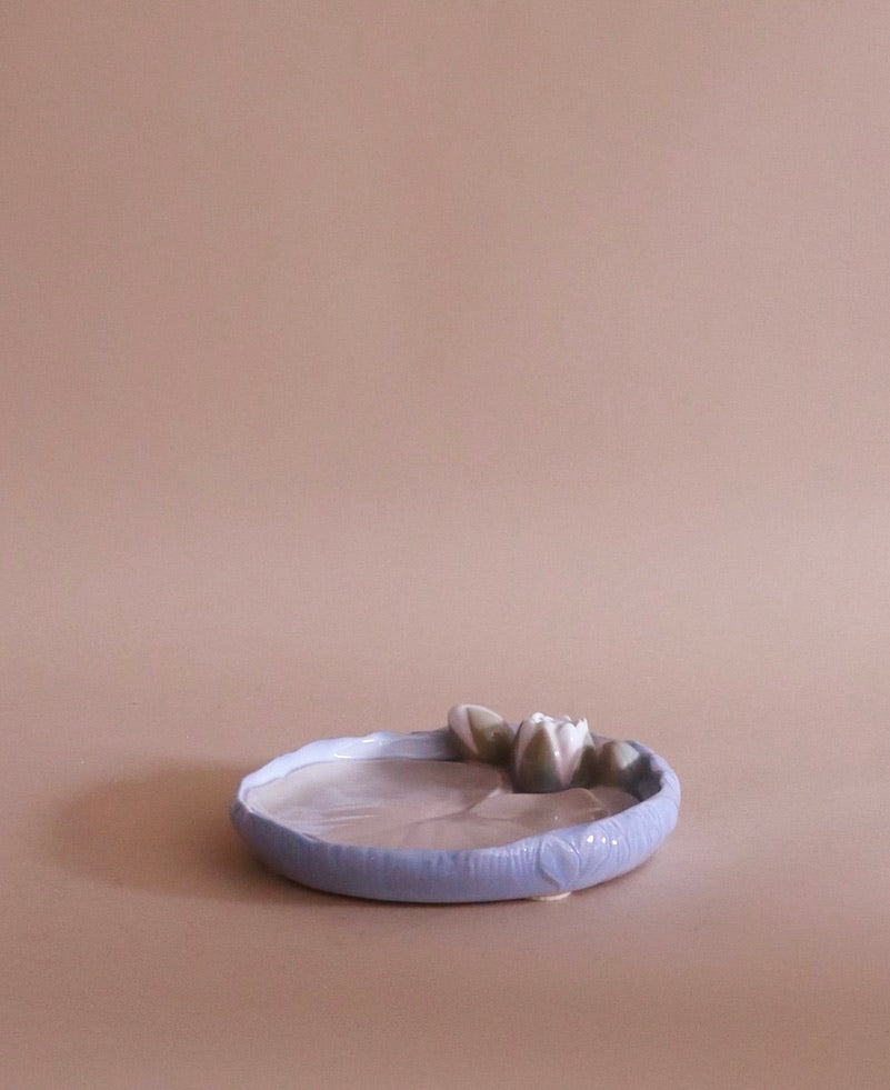 Danish Porcelain Lily Pad Dish by Bing & Grøndahl