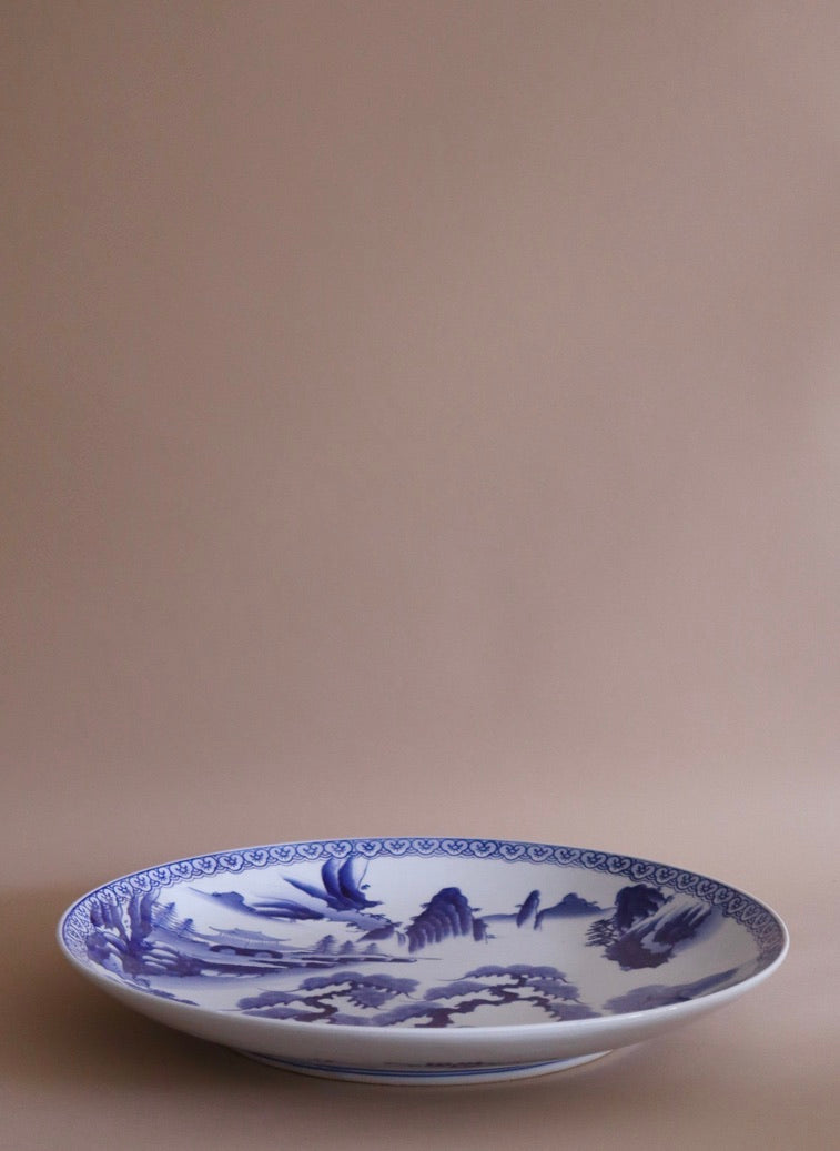Large Early 20th Century Blue & White Plate