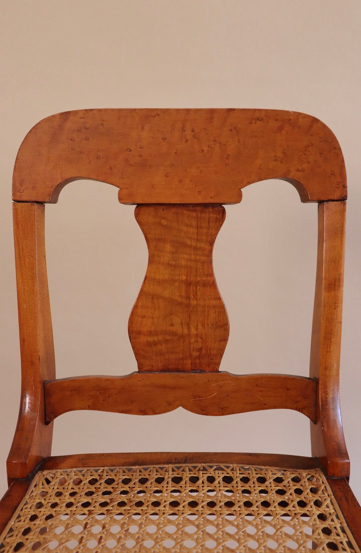 Early 20th Century Pair of Walnut Frame Chairs With Cane Seats